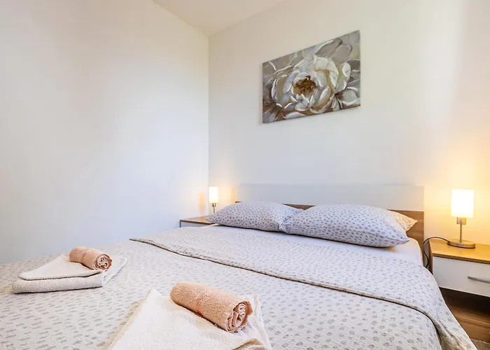 Private Accommodation Stara Baska