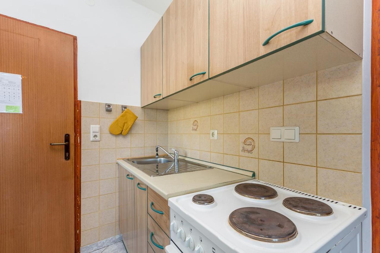 Private Apartment Stara Baska